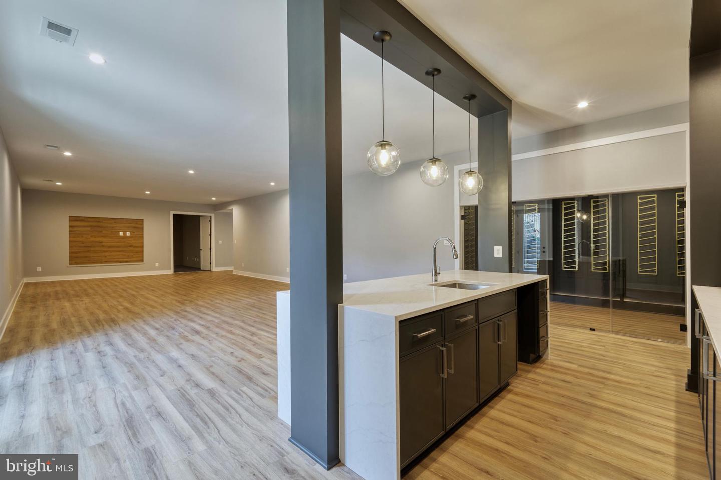 1127 GUILFORD CT, MCLEAN, Virginia 22101, 7 Bedrooms Bedrooms, ,7 BathroomsBathrooms,Residential,For sale,1127 GUILFORD CT,VAFX2234396 MLS # VAFX2234396