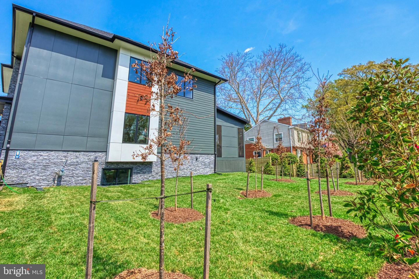 1127 GUILFORD CT, MCLEAN, Virginia 22101, 7 Bedrooms Bedrooms, ,7 BathroomsBathrooms,Residential,For sale,1127 GUILFORD CT,VAFX2234396 MLS # VAFX2234396