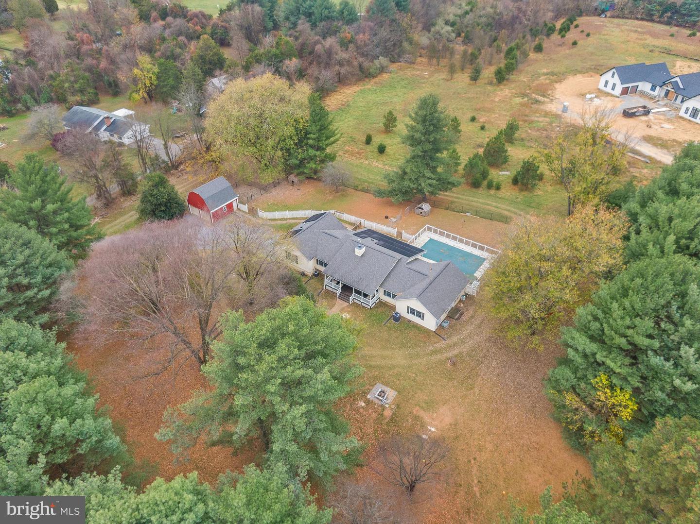 11895 FOLLY LN, LOVETTSVILLE, Virginia 20180, 3 Bedrooms Bedrooms, ,5 BathroomsBathrooms,Residential,For sale,11895 FOLLY LN,VALO2094022 MLS # VALO2094022