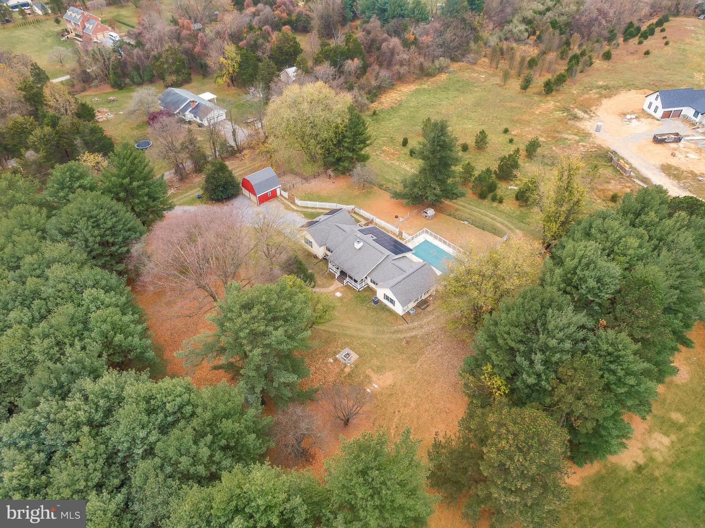 11895 FOLLY LN, LOVETTSVILLE, Virginia 20180, 3 Bedrooms Bedrooms, ,5 BathroomsBathrooms,Residential,For sale,11895 FOLLY LN,VALO2094022 MLS # VALO2094022