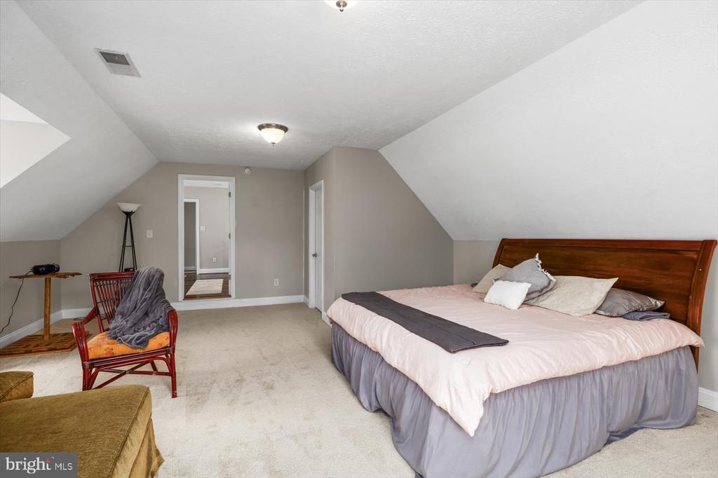 6330 KLEINEIDAM WAY, SPOTSYLVANIA, Virginia 22551, 4 Bedrooms Bedrooms, ,2 BathroomsBathrooms,Residential,6330 KLEINEIDAM WAY,VASP2027872 MLS # VASP2027872