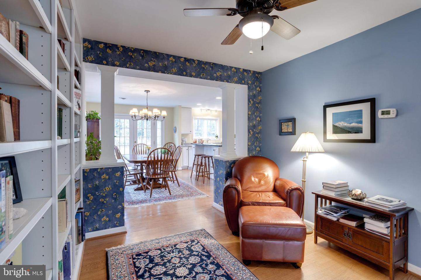 8901 BURKE RD, BURKE, Virginia 22015, 4 Bedrooms Bedrooms, ,2 BathroomsBathrooms,Residential,For sale,8901 BURKE RD,VAFX2224196 MLS # VAFX2224196
