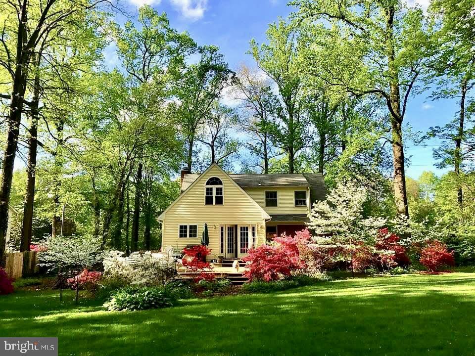 8901 BURKE RD, BURKE, Virginia 22015, 4 Bedrooms Bedrooms, ,2 BathroomsBathrooms,Residential,For sale,8901 BURKE RD,VAFX2224196 MLS # VAFX2224196