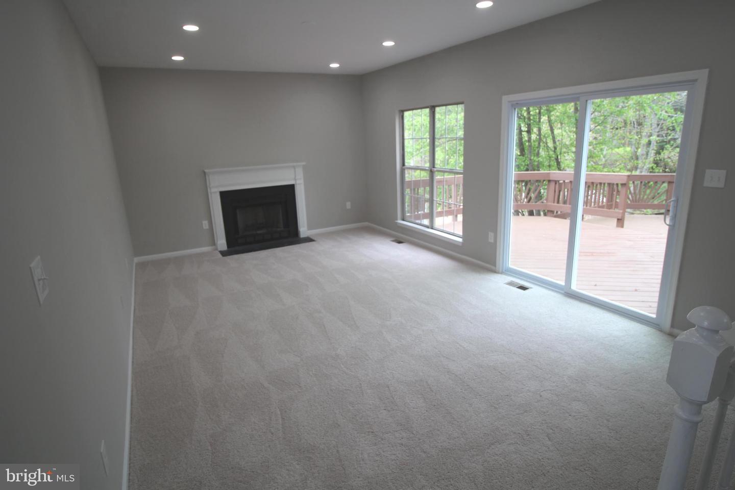 16828 FRANCIS WEST LN, DUMFRIES, Virginia 22026, 5 Bedrooms Bedrooms, ,3 BathroomsBathrooms,Residential,For sale,16828 FRANCIS WEST LN,VAPW2090596 MLS # VAPW2090596