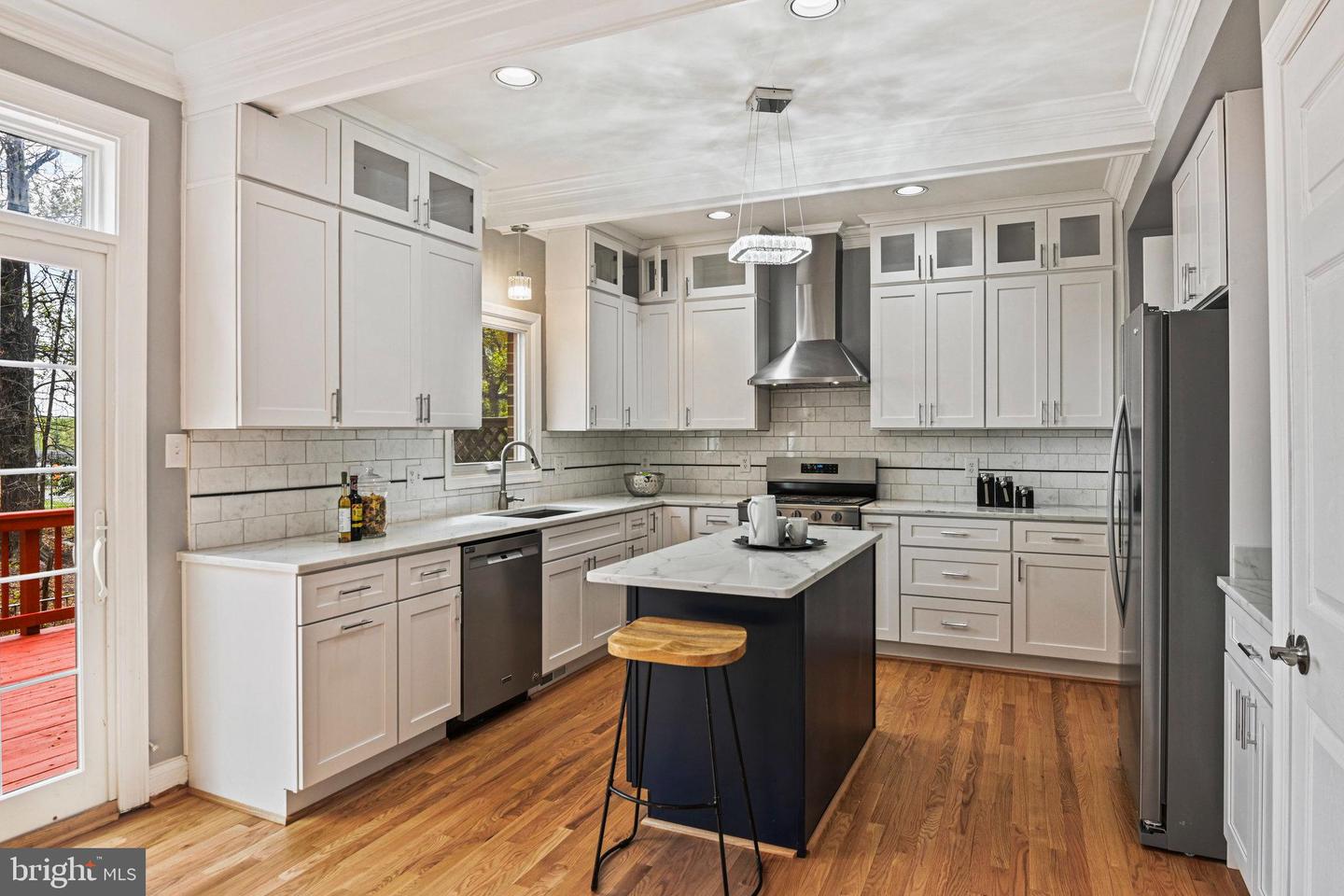 2907 OAKTON CREST PL, VIENNA, Virginia 22181, 3 Bedrooms Bedrooms, ,3 BathroomsBathrooms,Residential,For sale,2907 OAKTON CREST PL,VAFX2234332 MLS # VAFX2234332