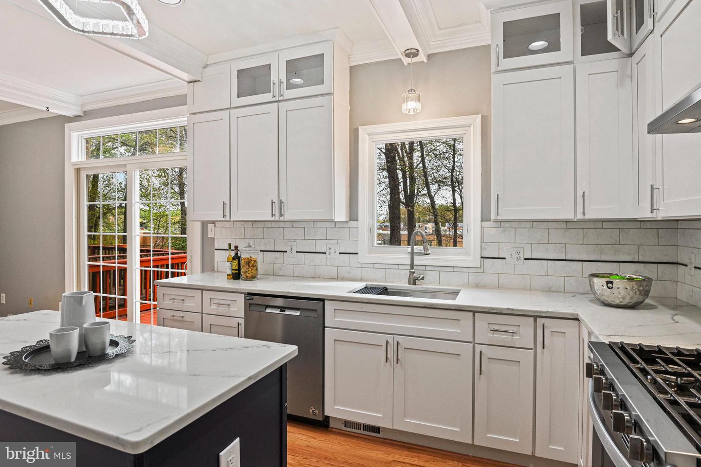 2907 OAKTON CREST PL, VIENNA, Virginia 22181, 3 Bedrooms Bedrooms, ,3 BathroomsBathrooms,Residential,For sale,2907 OAKTON CREST PL,VAFX2234332 MLS # VAFX2234332