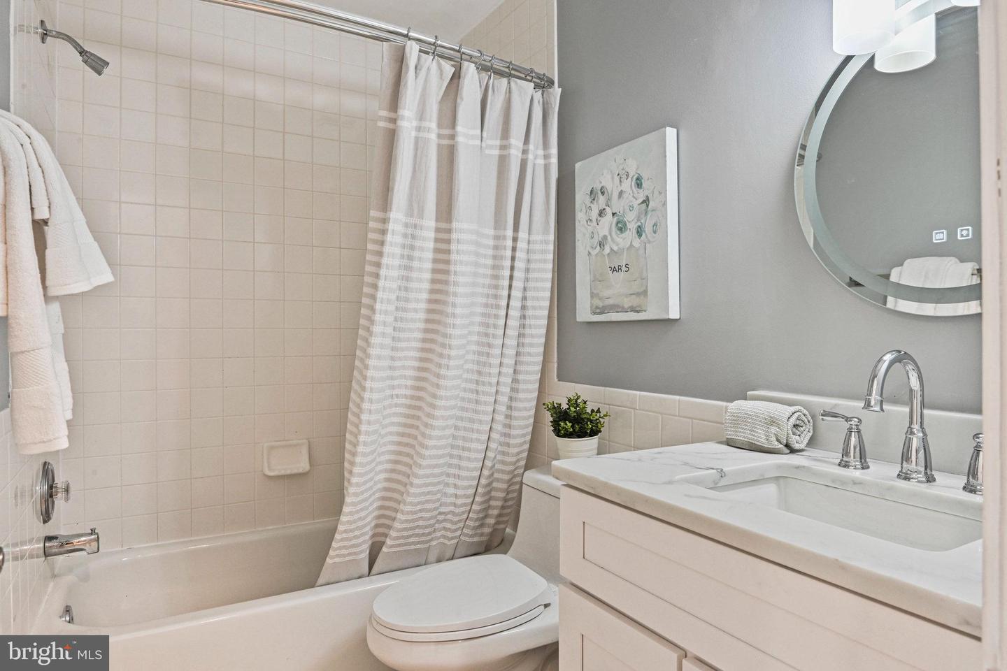 2907 OAKTON CREST PL, VIENNA, Virginia 22181, 3 Bedrooms Bedrooms, ,3 BathroomsBathrooms,Residential,For sale,2907 OAKTON CREST PL,VAFX2234332 MLS # VAFX2234332