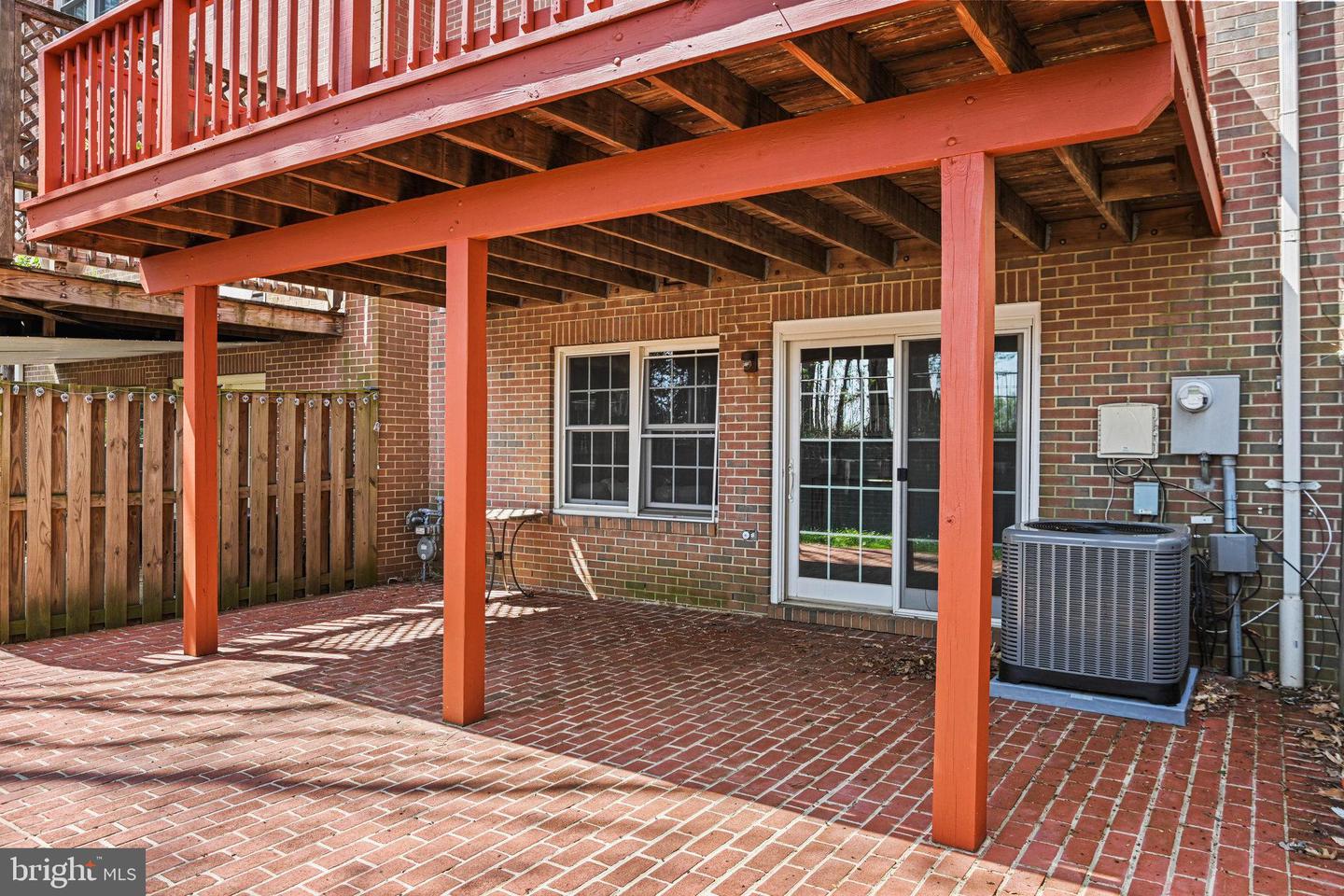 2907 OAKTON CREST PL, VIENNA, Virginia 22181, 3 Bedrooms Bedrooms, ,3 BathroomsBathrooms,Residential,For sale,2907 OAKTON CREST PL,VAFX2234332 MLS # VAFX2234332