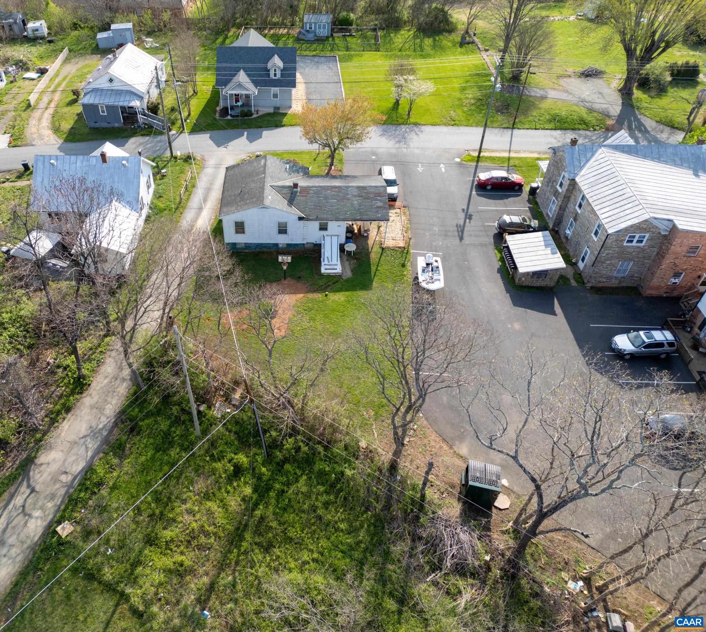 199 FORD AVE, STANARDSVILLE, Virginia 22973, 3 Bedrooms Bedrooms, ,1 BathroomBathrooms,Residential,For sale,199 FORD AVE,663247 MLS # 663247