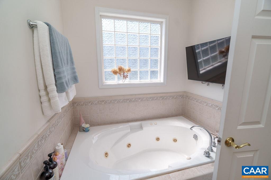 52 DORIS DR, RUCKERSVILLE, Virginia 22968, 4 Bedrooms Bedrooms, ,4 BathroomsBathrooms,Residential,For sale,52 DORIS DR,663250 MLS # 663250