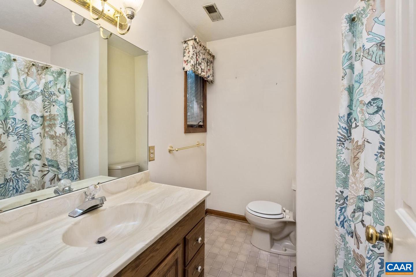 1156 SPRINGFIELD DR, HARRISONBURG, Virginia 22801, 3 Bedrooms Bedrooms, ,3 BathroomsBathrooms,Residential,For sale,1156 SPRINGFIELD DR,663253 MLS # 663253