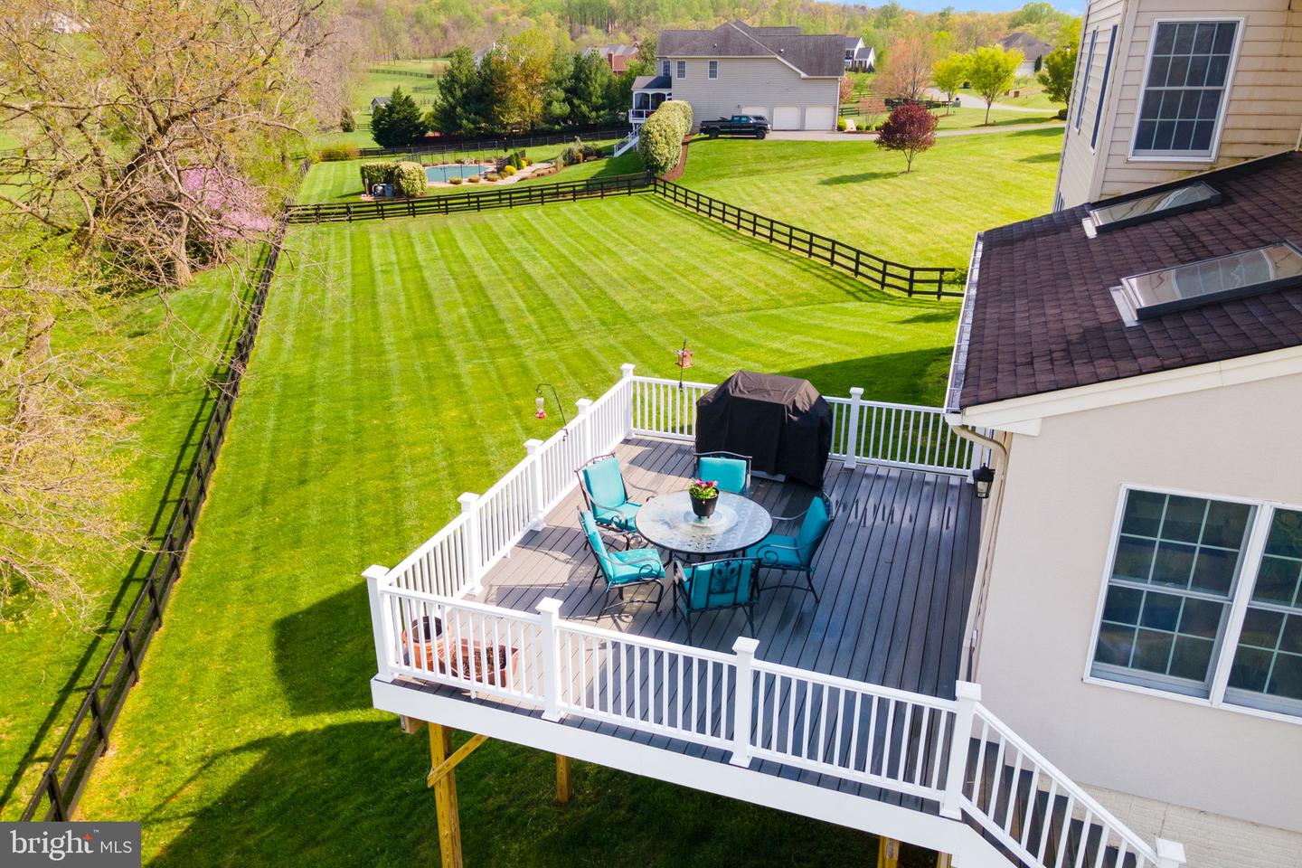 15058 BANKFIELD DR, WATERFORD, Virginia 20197, 5 Bedrooms Bedrooms, ,6 BathroomsBathrooms,Residential,For sale,15058 BANKFIELD DR,VALO2094068 MLS # VALO2094068
