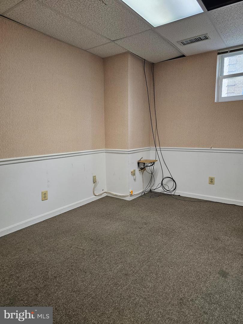 4200 EVERGREEN LN #311, ANNANDALE, Virginia 22003, ,Land,For sale,4200 EVERGREEN LN #311,VAFX2218212 MLS # VAFX2218212