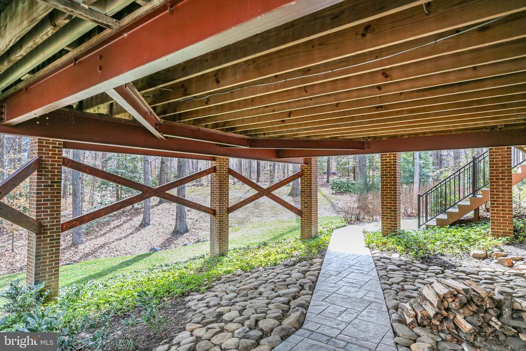 7215 BLOOMSBURY LN, SPOTSYLVANIA, Virginia 22553, 6 Bedrooms Bedrooms, ,3 BathroomsBathrooms,Residential,7215 BLOOMSBURY LN,VASP2031284 MLS # VASP2031284