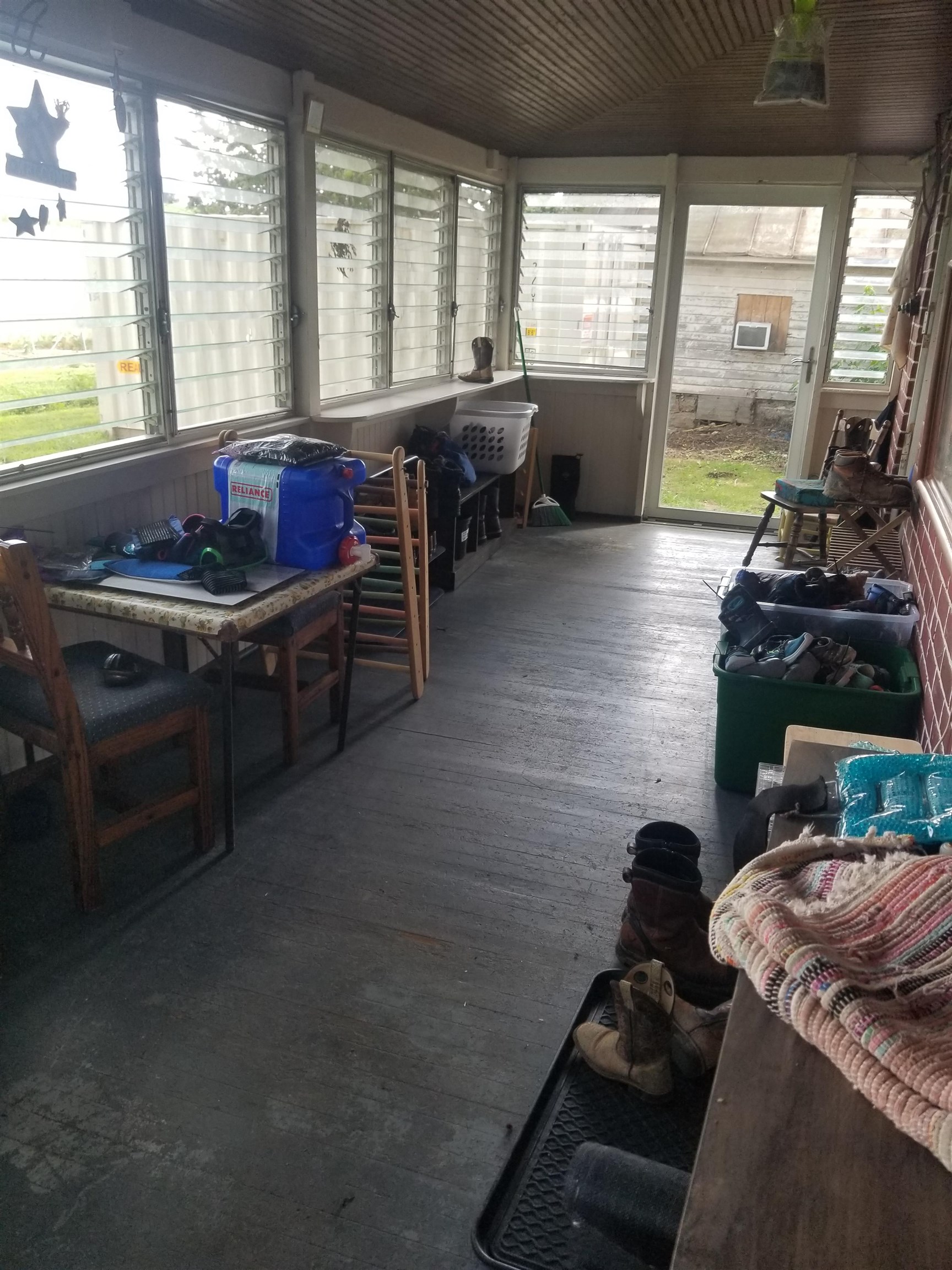 370 FRIEDENS CHURCH RD, MOUNT CRAWFORD, Virginia 22841, 3 Bedrooms Bedrooms, ,2 BathroomsBathrooms,Residential,370 FRIEDENS CHURCH RD,649399 MLS # 649399