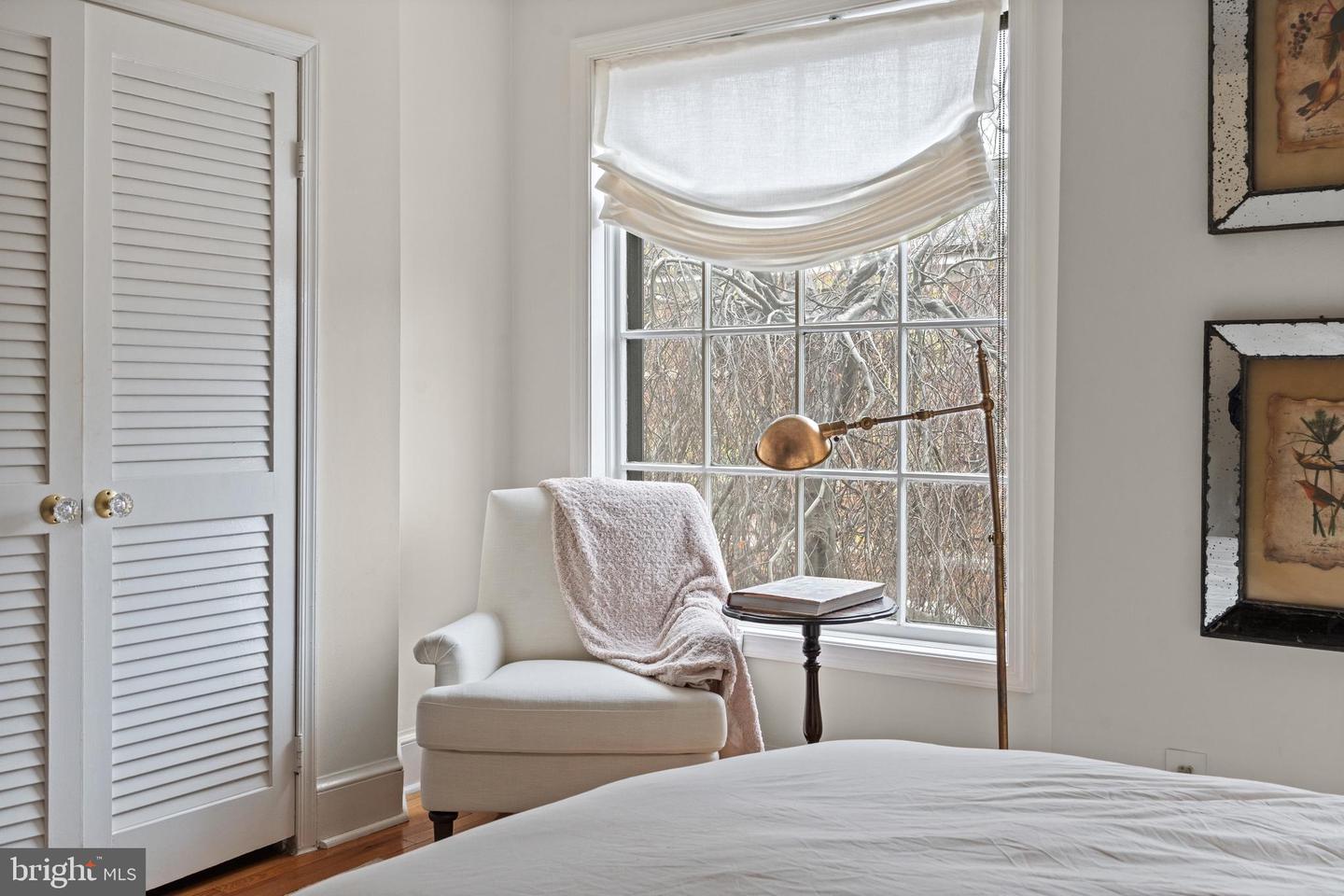 708 9TH ST SE, WASHINGTON, District Of Columbia 20003, 3 Bedrooms Bedrooms, ,2 BathroomsBathrooms,Residential,For sale,708 9TH ST SE,DCDC2185496 MLS # DCDC2185496