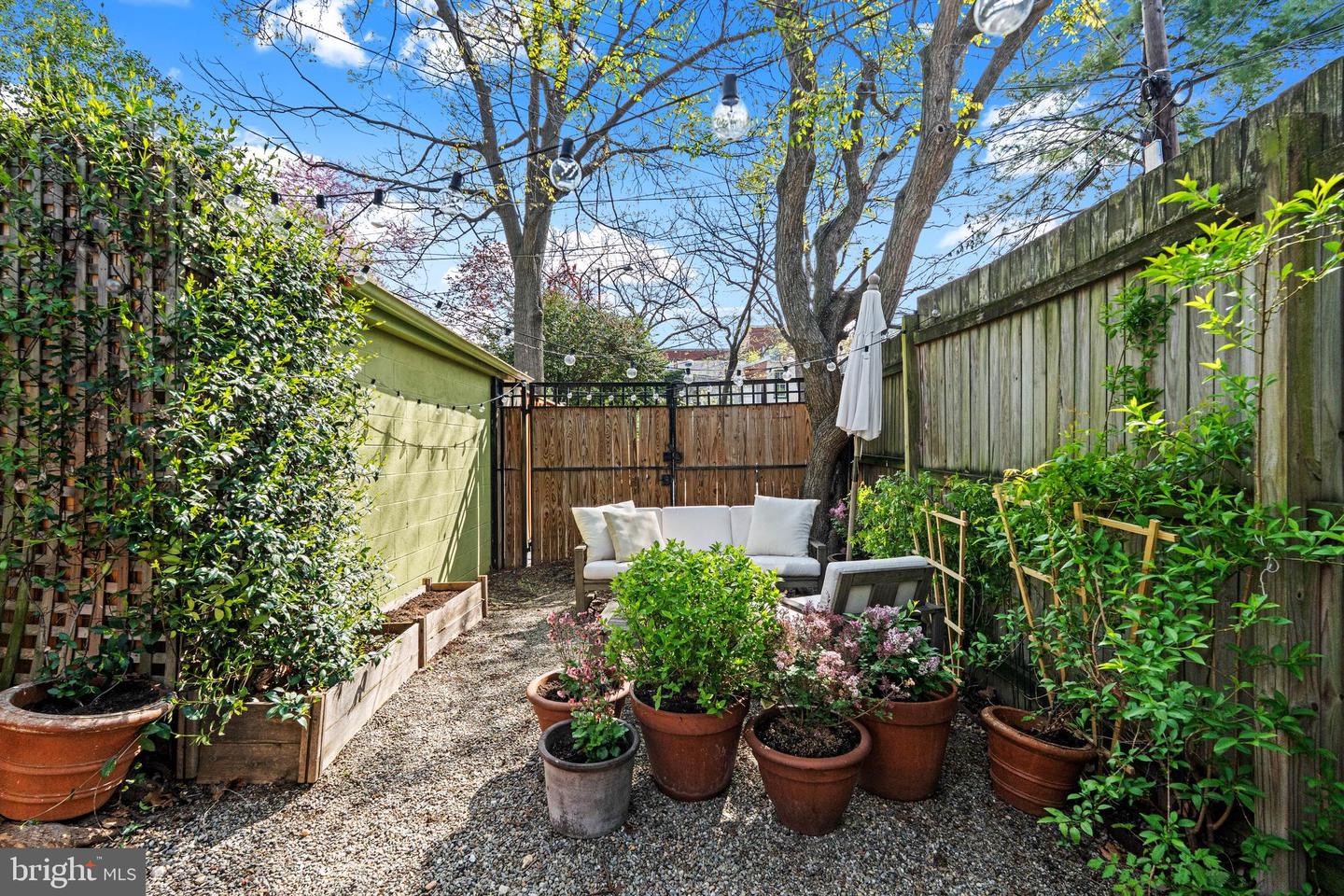 708 9TH ST SE, WASHINGTON, District Of Columbia 20003, 3 Bedrooms Bedrooms, ,2 BathroomsBathrooms,Residential,For sale,708 9TH ST SE,DCDC2185496 MLS # DCDC2185496