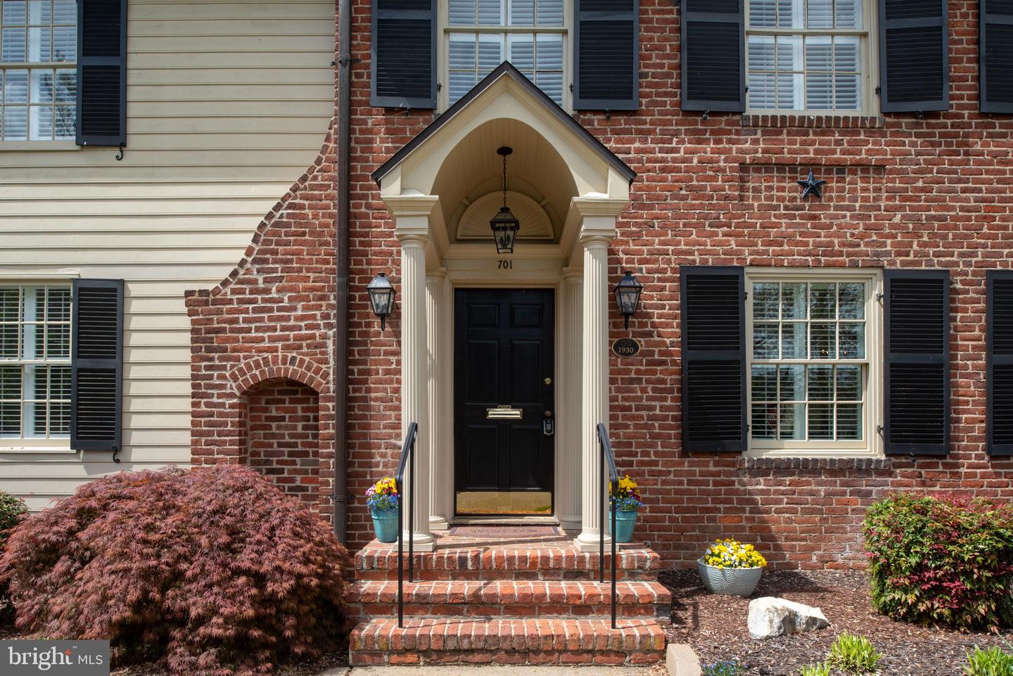 701 HANOVER ST, FREDERICKSBURG, Virginia 22401, 4 Bedrooms Bedrooms, 13 Rooms Rooms,3 BathroomsBathrooms,Residential,For sale,701 HANOVER ST,VAFB2007712 MLS # VAFB2007712