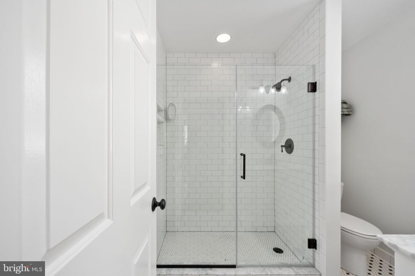 701 HANOVER ST, FREDERICKSBURG, Virginia 22401, 4 Bedrooms Bedrooms, 13 Rooms Rooms,3 BathroomsBathrooms,Residential,For sale,701 HANOVER ST,VAFB2007712 MLS # VAFB2007712