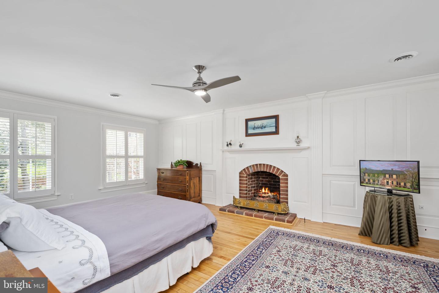 701 HANOVER ST, FREDERICKSBURG, Virginia 22401, 4 Bedrooms Bedrooms, 13 Rooms Rooms,3 BathroomsBathrooms,Residential,For sale,701 HANOVER ST,VAFB2007712 MLS # VAFB2007712