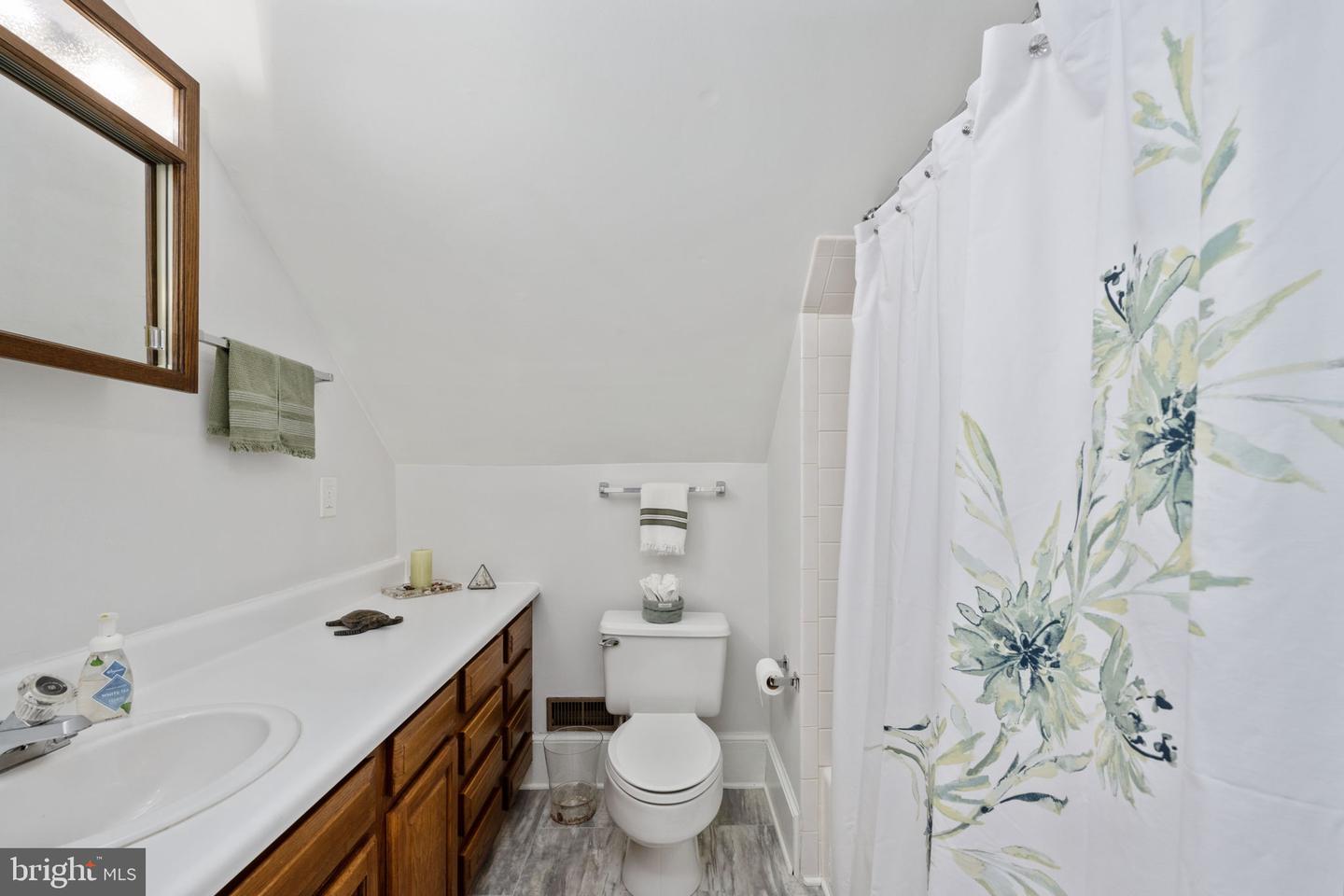 701 HANOVER ST, FREDERICKSBURG, Virginia 22401, 4 Bedrooms Bedrooms, 13 Rooms Rooms,3 BathroomsBathrooms,Residential,For sale,701 HANOVER ST,VAFB2007712 MLS # VAFB2007712
