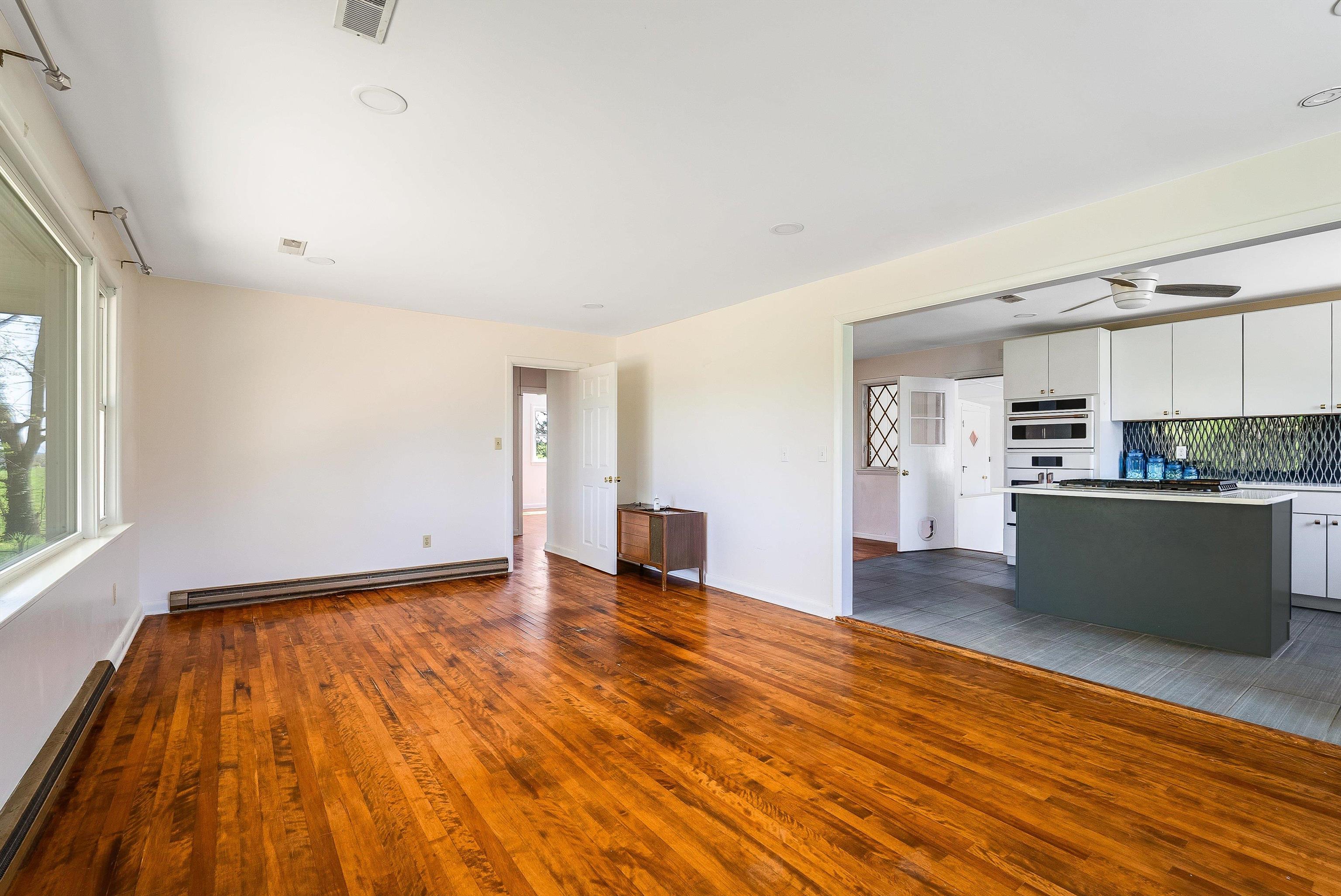 931 SWITCHBOARD RD, ROCKINGHAM, Virginia 22802, 2 Bedrooms Bedrooms, ,1 BathroomBathrooms,Residential,931 SWITCHBOARD RD,663274 MLS # 663274