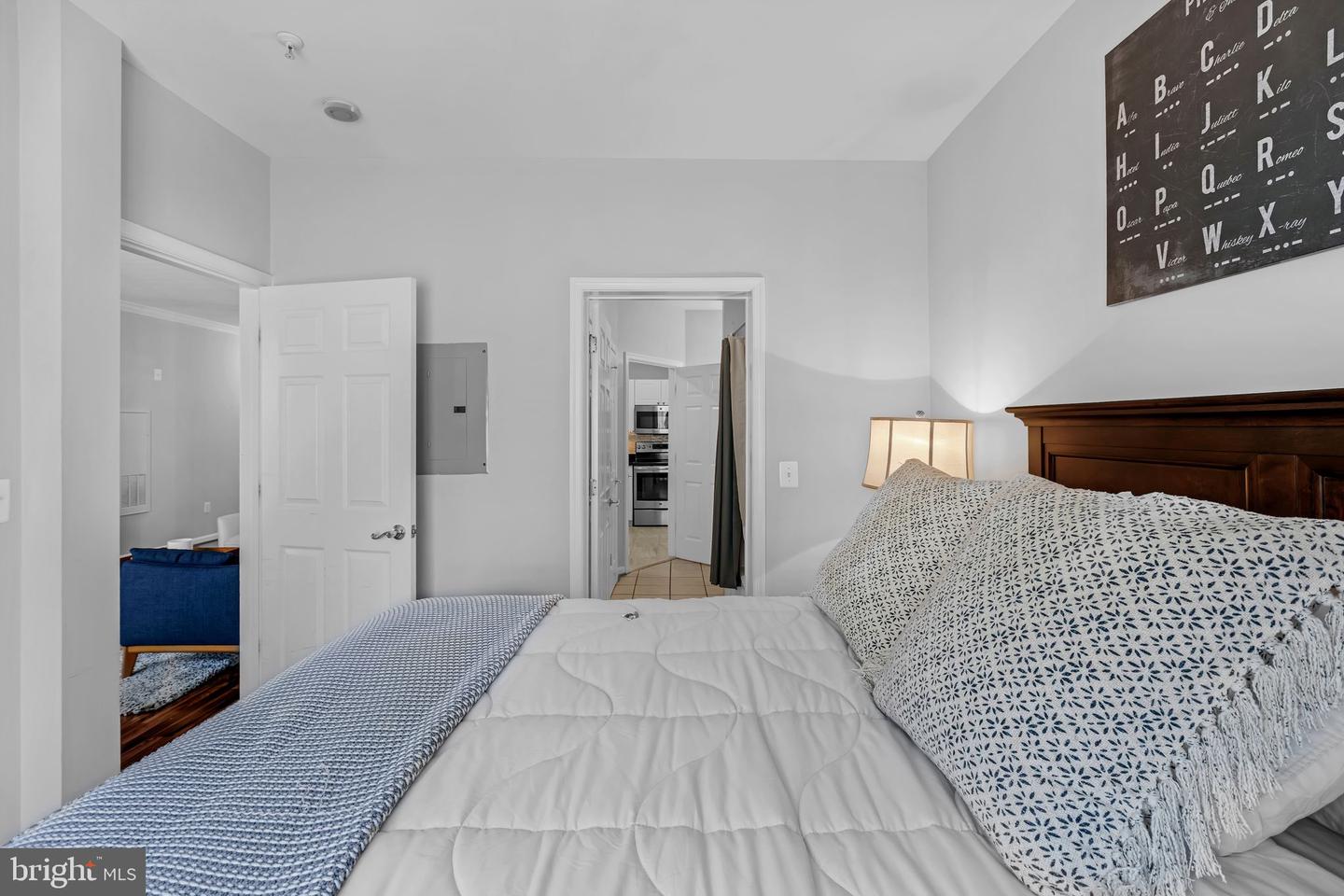 4560 STRUTFIELD LN #1203, ALEXANDRIA, Virginia 22311, 2 Bedrooms Bedrooms, ,2 BathroomsBathrooms,Residential,For sale,4560 STRUTFIELD LN #1203,VAAX2042324 MLS # VAAX2042324