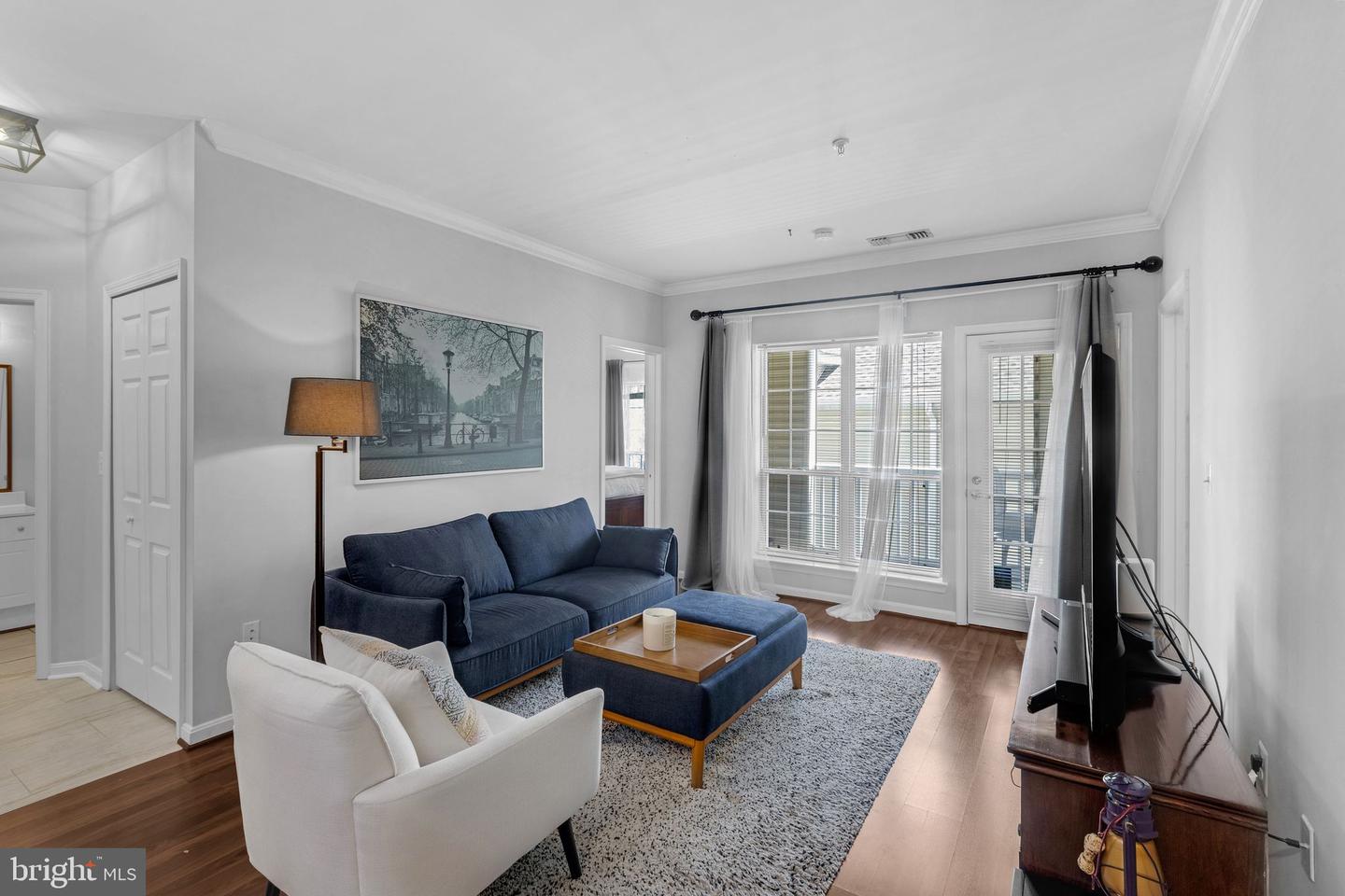 4560 STRUTFIELD LN #1203, ALEXANDRIA, Virginia 22311, 2 Bedrooms Bedrooms, ,2 BathroomsBathrooms,Residential,For sale,4560 STRUTFIELD LN #1203,VAAX2042324 MLS # VAAX2042324