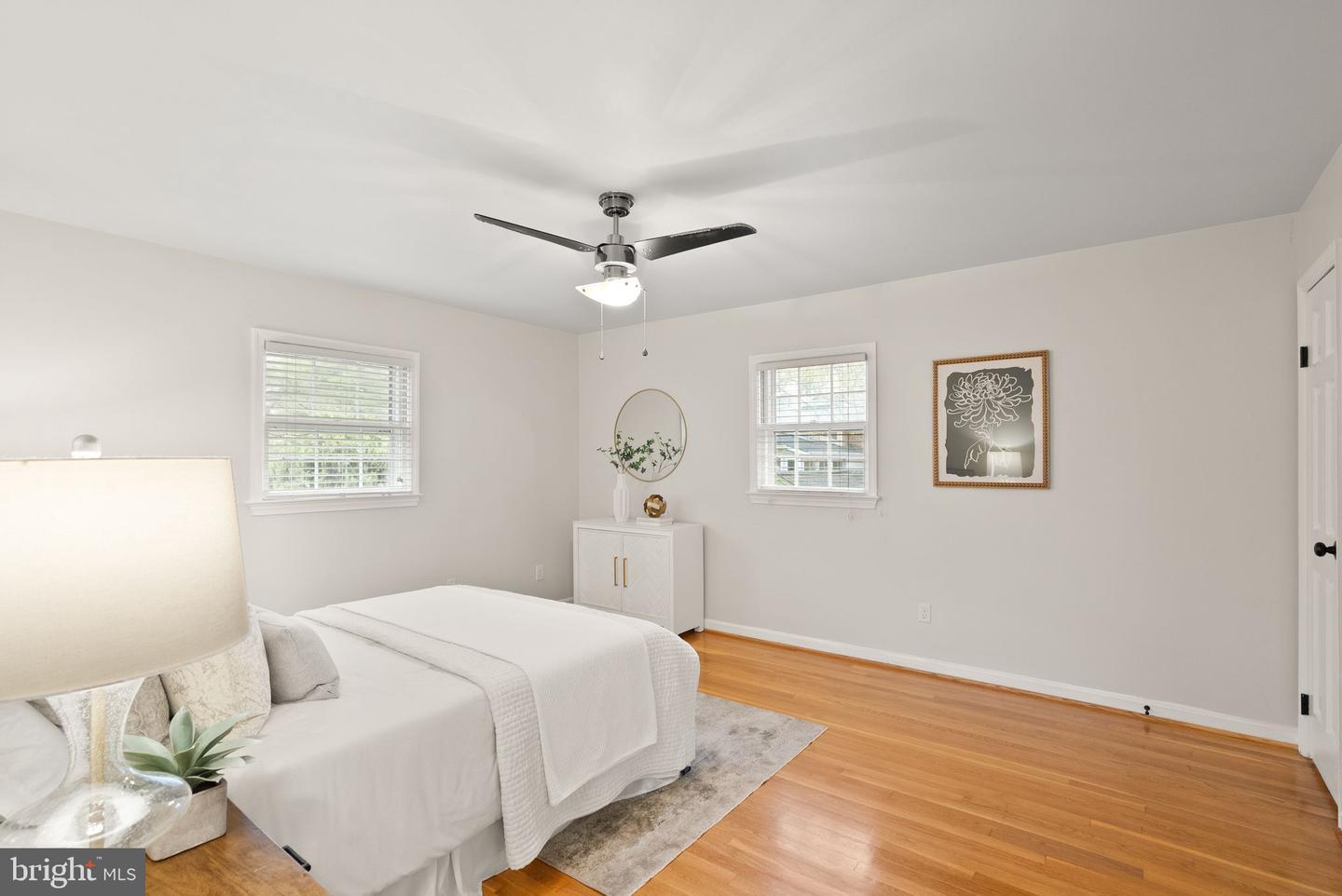 5924 KIMBLE CT, FALLS CHURCH, Virginia 22041, 5 Bedrooms Bedrooms, ,4 BathroomsBathrooms,Residential,For sale,5924 KIMBLE CT,VAFX2224992 MLS # VAFX2224992