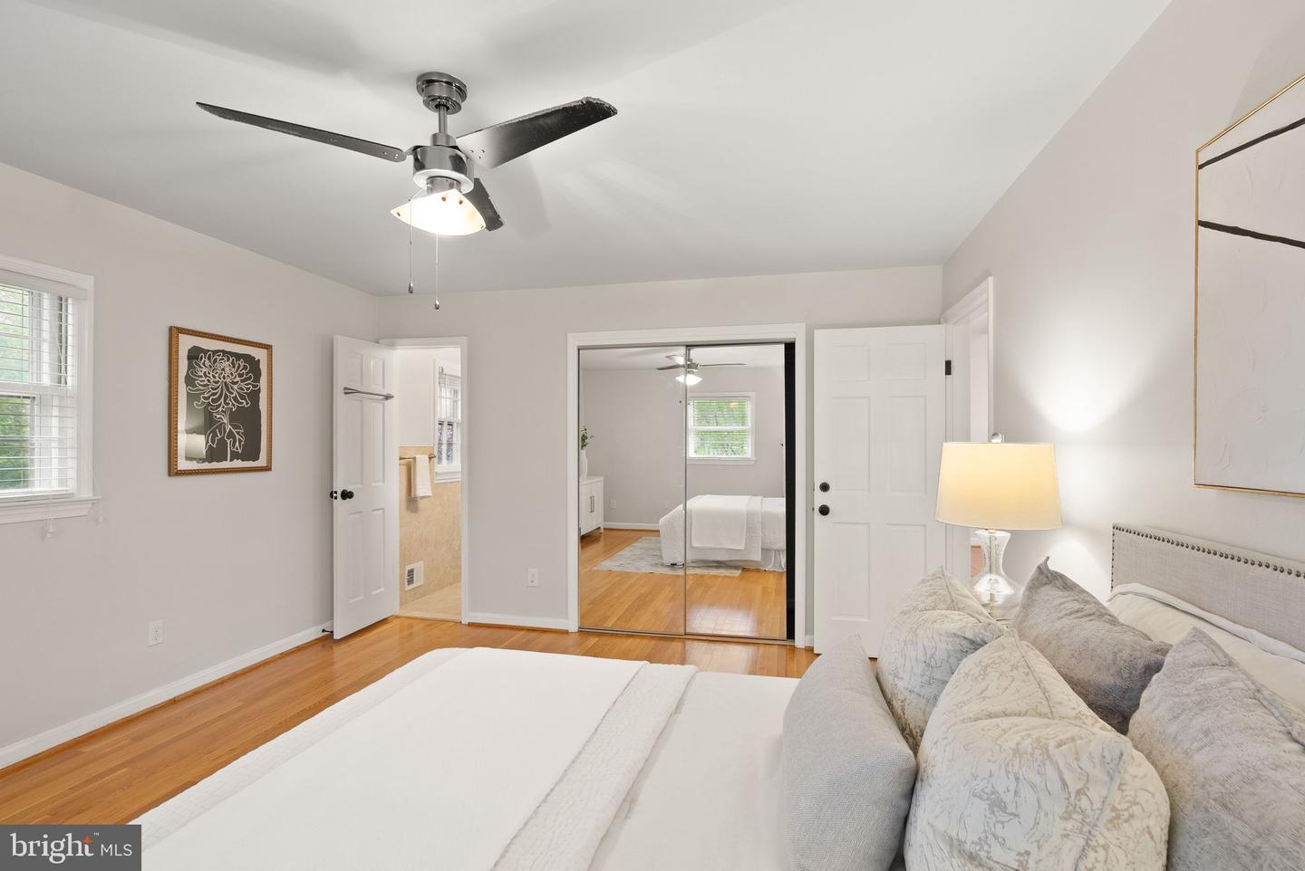 5924 KIMBLE CT, FALLS CHURCH, Virginia 22041, 5 Bedrooms Bedrooms, ,4 BathroomsBathrooms,Residential,For sale,5924 KIMBLE CT,VAFX2224992 MLS # VAFX2224992