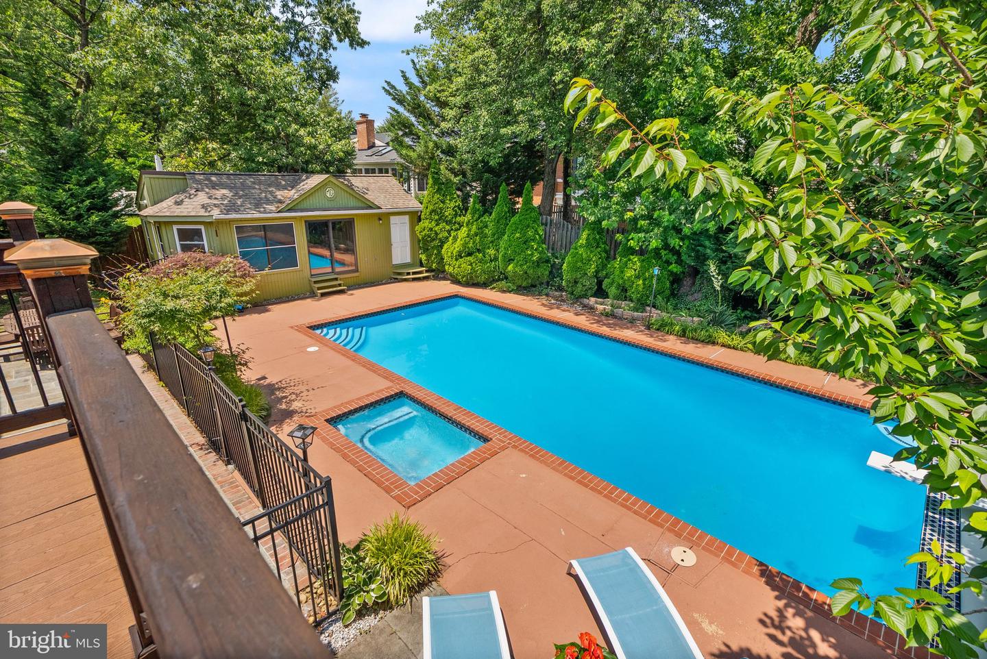 5924 KIMBLE CT, FALLS CHURCH, Virginia 22041, 5 Bedrooms Bedrooms, ,4 BathroomsBathrooms,Residential,For sale,5924 KIMBLE CT,VAFX2224992 MLS # VAFX2224992