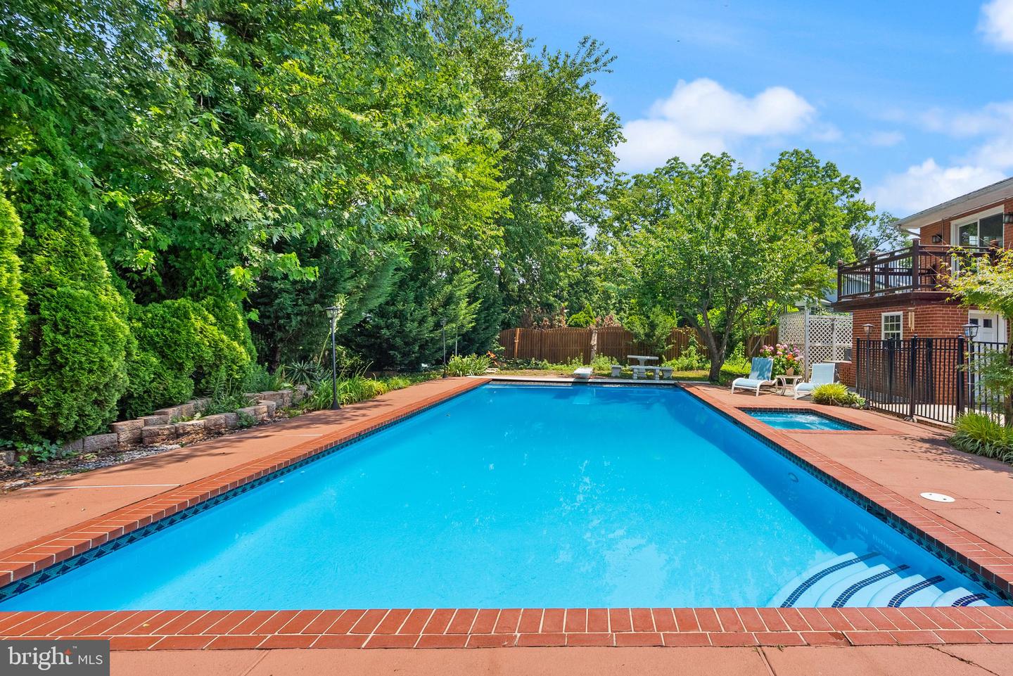 5924 KIMBLE CT, FALLS CHURCH, Virginia 22041, 5 Bedrooms Bedrooms, ,4 BathroomsBathrooms,Residential,For sale,5924 KIMBLE CT,VAFX2224992 MLS # VAFX2224992