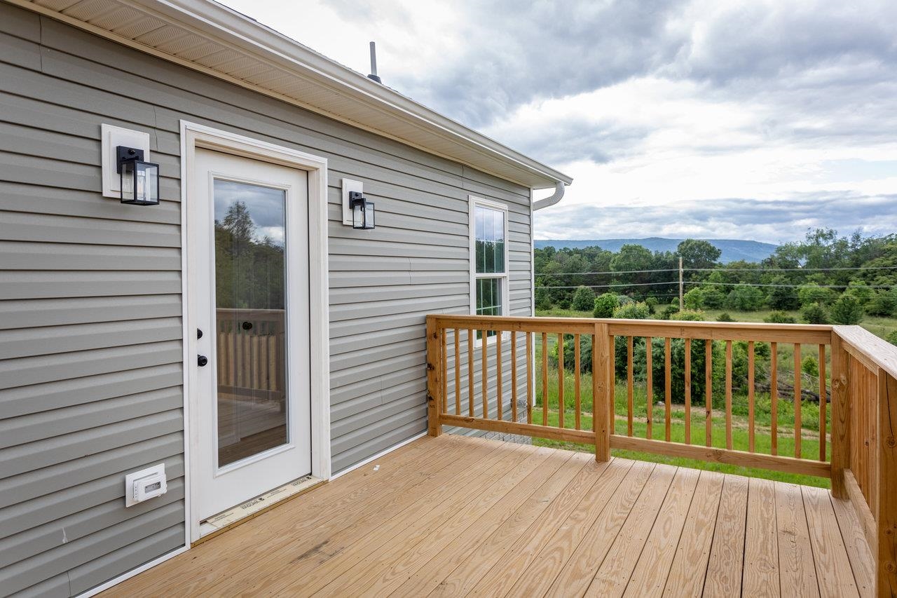 389 LEOLA LOOP, STANLEY, Virginia 22851, 3 Bedrooms Bedrooms, ,2 BathroomsBathrooms,Residential,389 LEOLA LOOP,663292 MLS # 663292