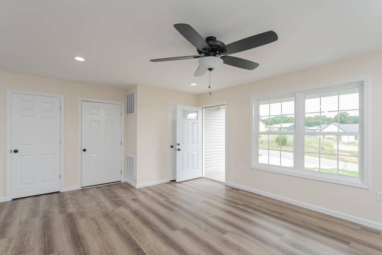 389 LEOLA LOOP, STANLEY, Virginia 22851, 3 Bedrooms Bedrooms, ,2 BathroomsBathrooms,Residential,389 LEOLA LOOP,663292 MLS # 663292