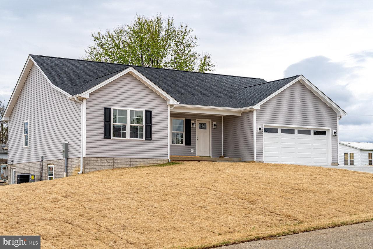 407 LEOLA LOOP, STANLEY, Virginia 22851, 3 Bedrooms Bedrooms, ,2 BathroomsBathrooms,Residential,For sale,407 LEOLA LOOP,VAPA2004576 MLS # VAPA2004576