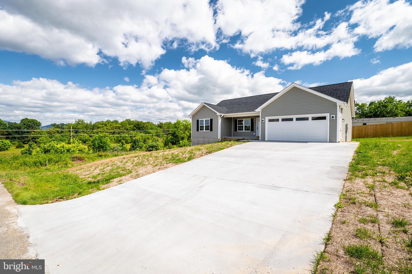 407 LEOLA LOOP, STANLEY, Virginia 22851, 3 Bedrooms Bedrooms, ,2 BathroomsBathrooms,Residential,For sale,407 LEOLA LOOP,VAPA2004576 MLS # VAPA2004576