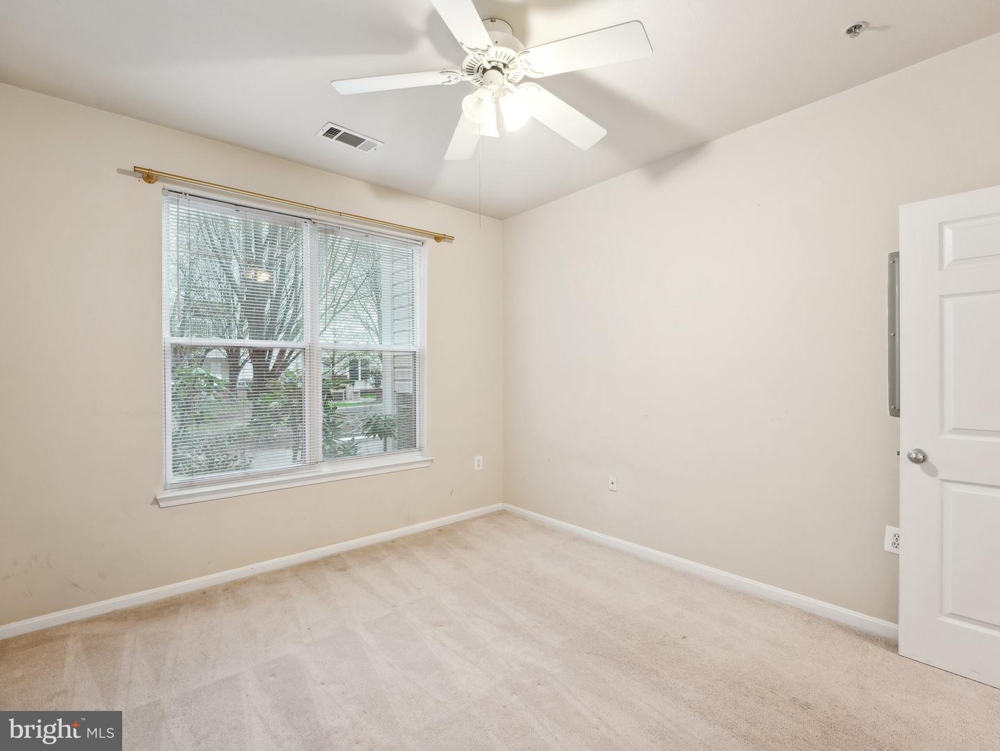 2765 CENTERBORO DR #161, VIENNA, Virginia 22181, 1 Bedroom Bedrooms, ,1 BathroomBathrooms,Residential,For sale,2765 CENTERBORO DR #161,VAFX2226802 MLS # VAFX2226802
