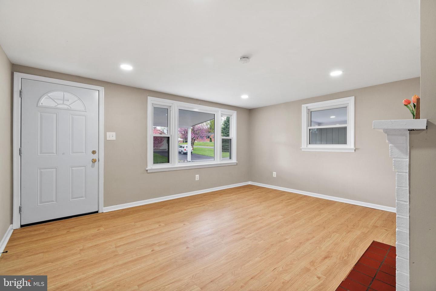 1005 PENNSYLVANIA AVE, WINCHESTER, Virginia 22601, 3 Bedrooms Bedrooms, ,2 BathroomsBathrooms,Residential,For sale,1005 PENNSYLVANIA AVE,VAWI2007338 MLS # VAWI2007338