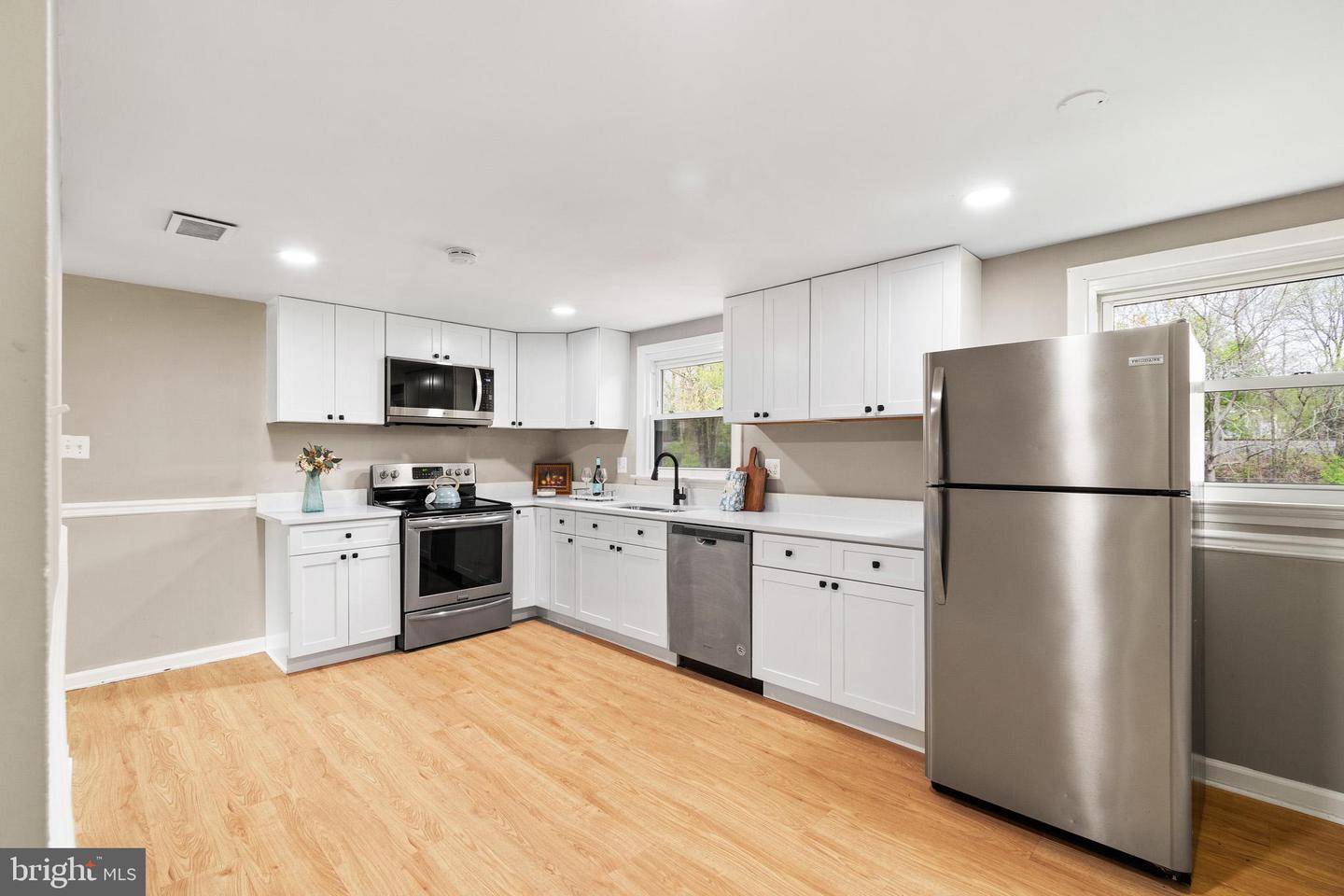 1005 PENNSYLVANIA AVE, WINCHESTER, Virginia 22601, 3 Bedrooms Bedrooms, ,2 BathroomsBathrooms,Residential,For sale,1005 PENNSYLVANIA AVE,VAWI2007338 MLS # VAWI2007338