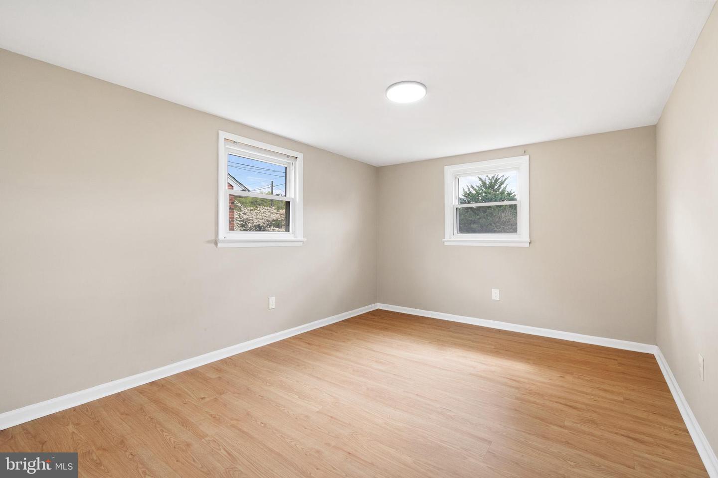 1005 PENNSYLVANIA AVE, WINCHESTER, Virginia 22601, 3 Bedrooms Bedrooms, ,2 BathroomsBathrooms,Residential,For sale,1005 PENNSYLVANIA AVE,VAWI2007338 MLS # VAWI2007338