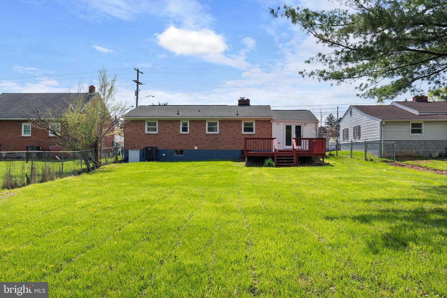 1005 PENNSYLVANIA AVE, WINCHESTER, Virginia 22601, 3 Bedrooms Bedrooms, ,2 BathroomsBathrooms,Residential,For sale,1005 PENNSYLVANIA AVE,VAWI2007338 MLS # VAWI2007338