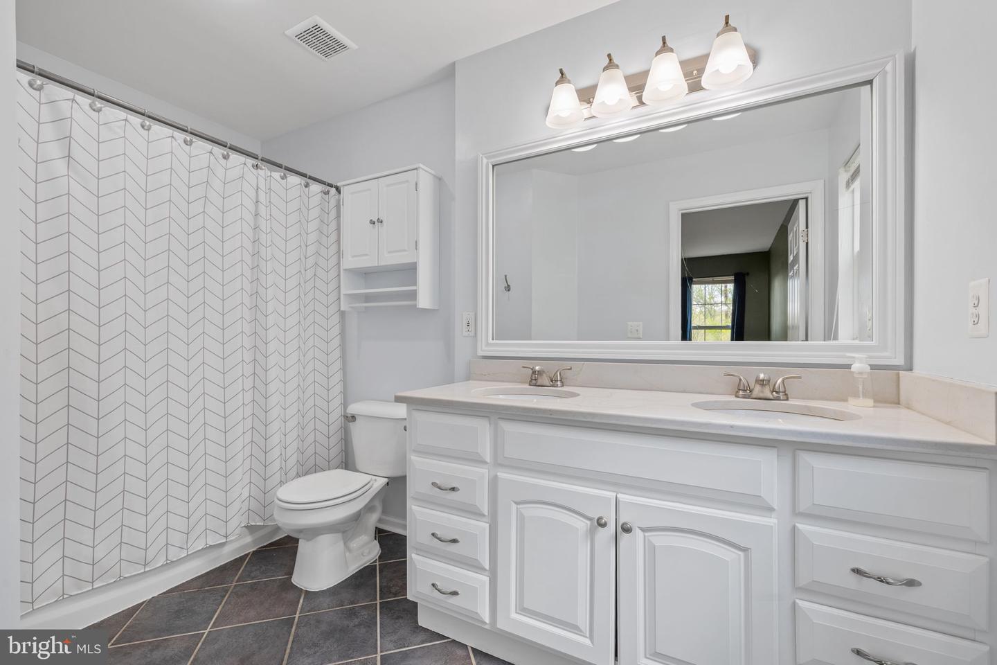 5692 ASSATEAGUE PL, MANASSAS, Virginia 20112, 3 Bedrooms Bedrooms, ,2 BathroomsBathrooms,Residential,For sale,5692 ASSATEAGUE PL,VAPW2090324 MLS # VAPW2090324