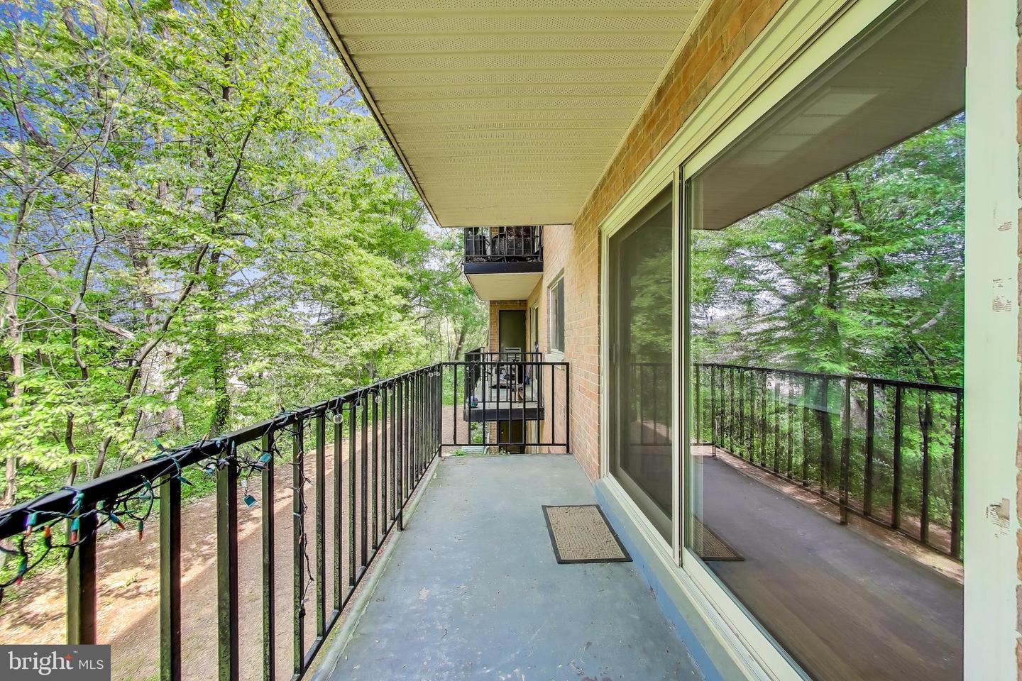 12654 DARA DR #102, WOODBRIDGE, Virginia 22192, 2 Bedrooms Bedrooms, ,1 BathroomBathrooms,Residential,For sale,12654 DARA DR #102,VAPW2091038 MLS # VAPW2091038