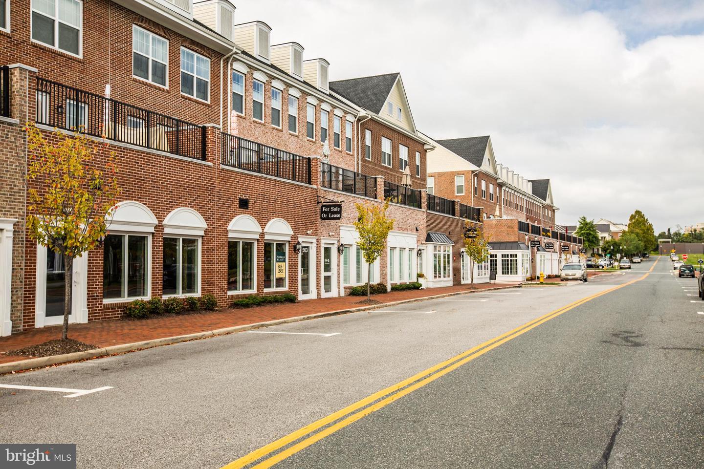 830 BELMONT BAY DR #206, WOODBRIDGE, Virginia 22191, 2 Bedrooms Bedrooms, ,2 BathroomsBathrooms,Residential,For sale,830 BELMONT BAY DR #206,VAPW2091342 MLS # VAPW2091342