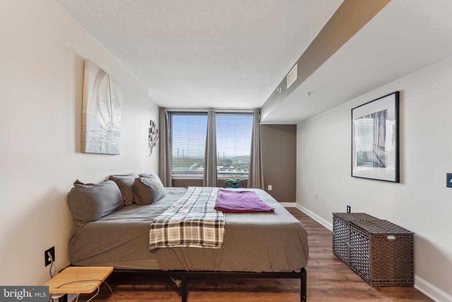 2451 MIDTOWN AVE #1221, ALEXANDRIA, Virginia 22303, 1 Bedroom Bedrooms, ,1 BathroomBathrooms,Residential,For sale,2451 MIDTOWN AVE #1221,VAFX2232680 MLS # VAFX2232680