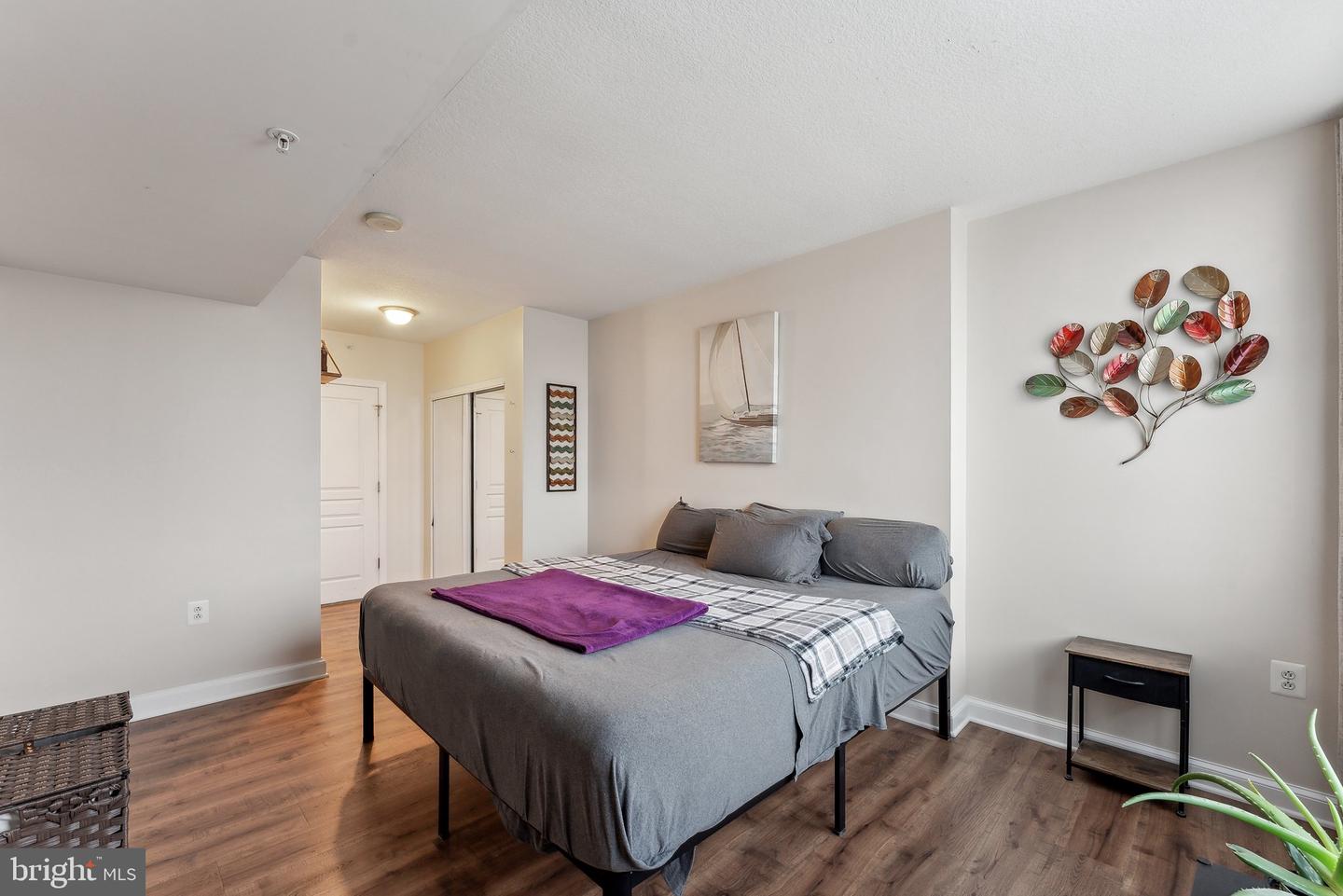 2451 MIDTOWN AVE #1221, ALEXANDRIA, Virginia 22303, 1 Bedroom Bedrooms, ,1 BathroomBathrooms,Residential,For sale,2451 MIDTOWN AVE #1221,VAFX2232680 MLS # VAFX2232680