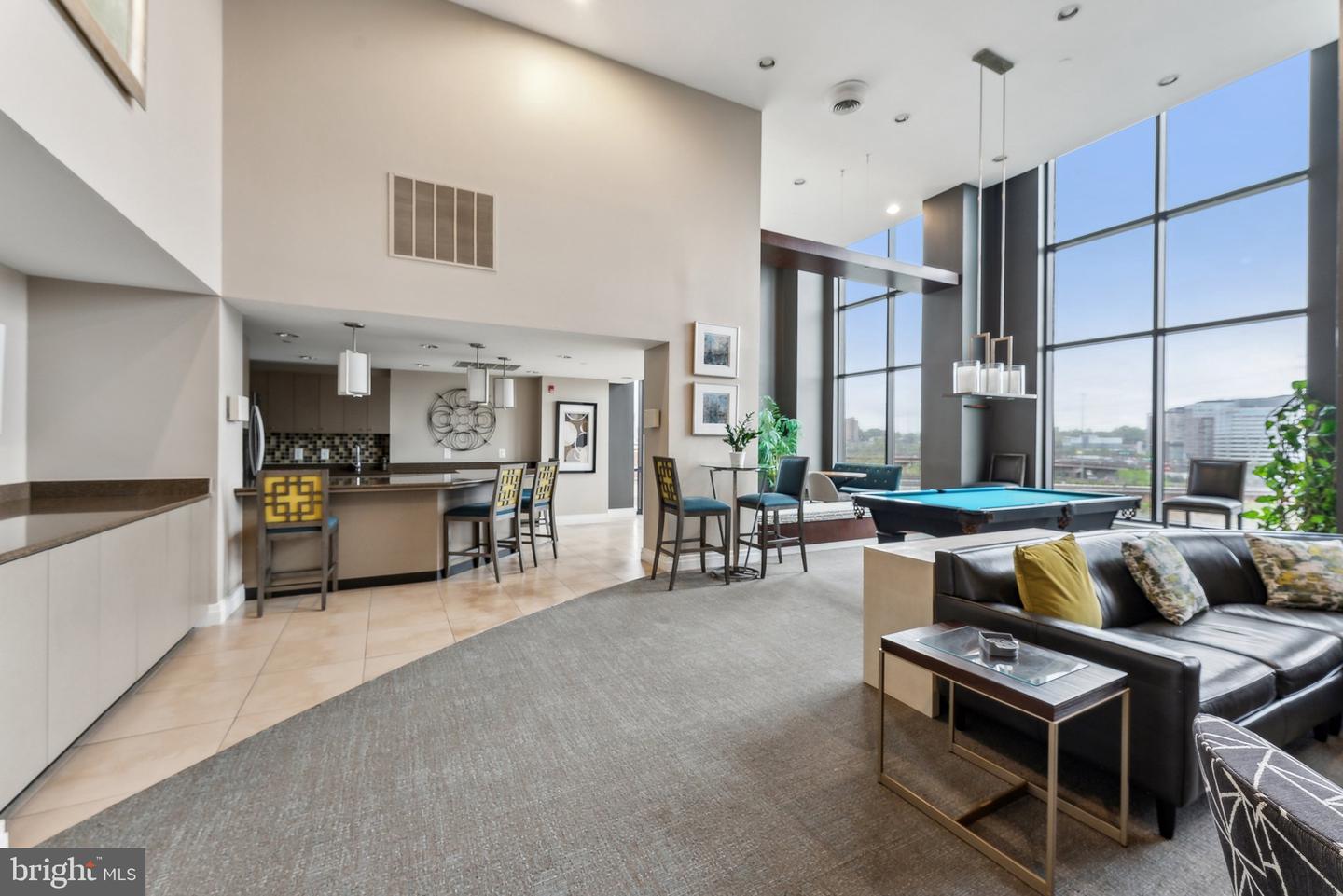 2451 MIDTOWN AVE #1221, ALEXANDRIA, Virginia 22303, 1 Bedroom Bedrooms, ,1 BathroomBathrooms,Residential,For sale,2451 MIDTOWN AVE #1221,VAFX2232680 MLS # VAFX2232680