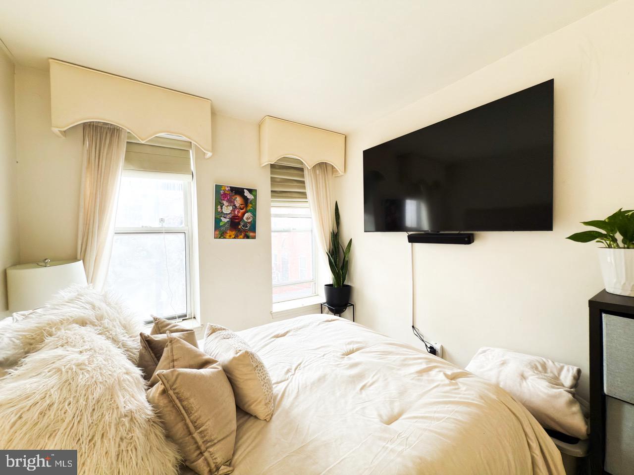 2030 4TH ST NW, WASHINGTON, District Of Columbia 20001, 3 Bedrooms Bedrooms, ,1 BathroomBathrooms,Residential,For sale,2030 4TH ST NW,DCDC2194452 MLS # DCDC2194452