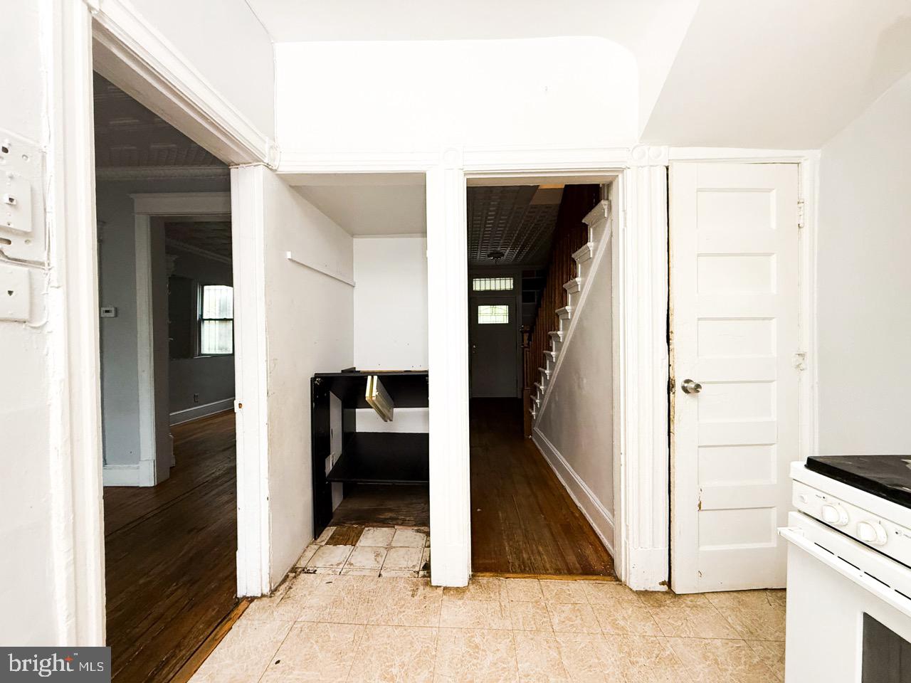 711 FLORIDA AVE NE, WASHINGTON, District Of Columbia 20002, 3 Bedrooms Bedrooms, ,2 BathroomsBathrooms,Residential,For sale,711 FLORIDA AVE NE,DCDC2194462 MLS # DCDC2194462
