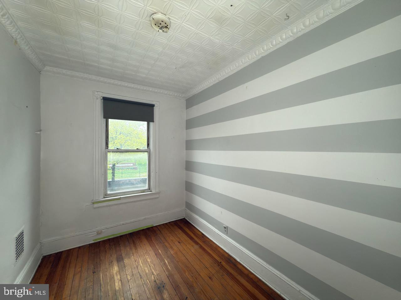 711 FLORIDA AVE NE, WASHINGTON, District Of Columbia 20002, 3 Bedrooms Bedrooms, ,2 BathroomsBathrooms,Residential,For sale,711 FLORIDA AVE NE,DCDC2194462 MLS # DCDC2194462